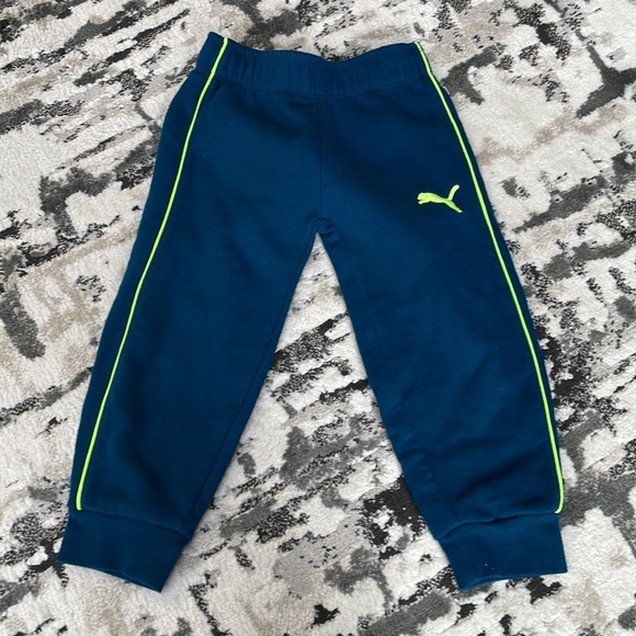 Puma Kids' 3-piece Puffer Vest Set. Size US XXS (3-4) - Picture 7 of 8